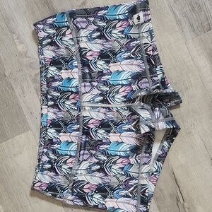 WODBOTTOM Shorts Size Medium